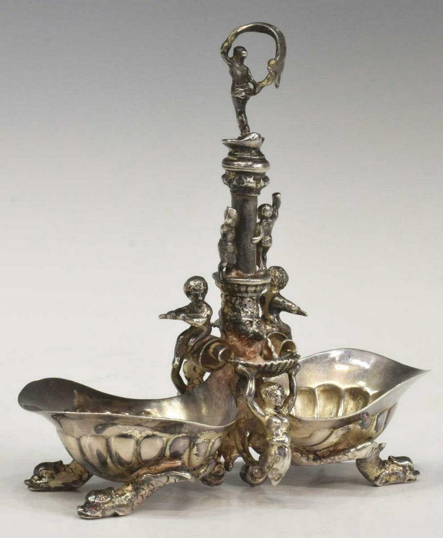 NERESHEIMER & SOHNE HANAU STERLING DOUBLE CELLAR: Neresheimer & Sohne, Hanau sterling silver double salt cellar, import hallmark SB for Sidney Brook (London), (F) to show it was an import and date letter for 1904, the central stem featuring festive p