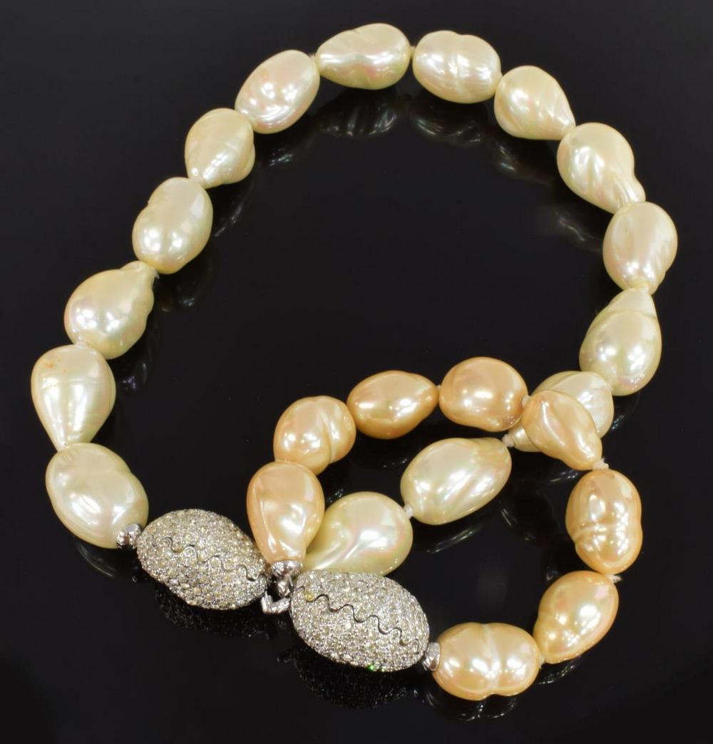 (2) JUDITH LEIBER FAUX BAROQUE PEARL JEWELRY (1 of 5)