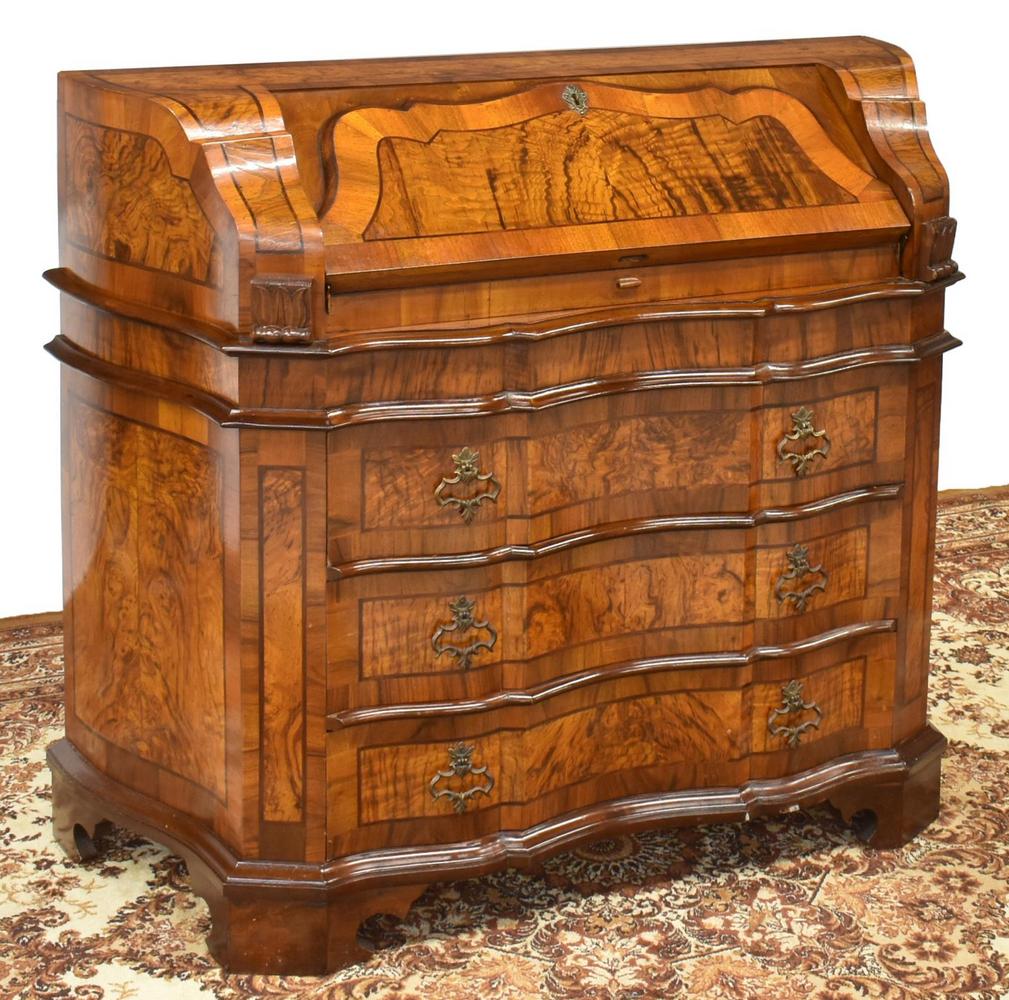 VENETIAN FIGURED PATCHWORK SLANT-FRONT DESK (1 of 6)