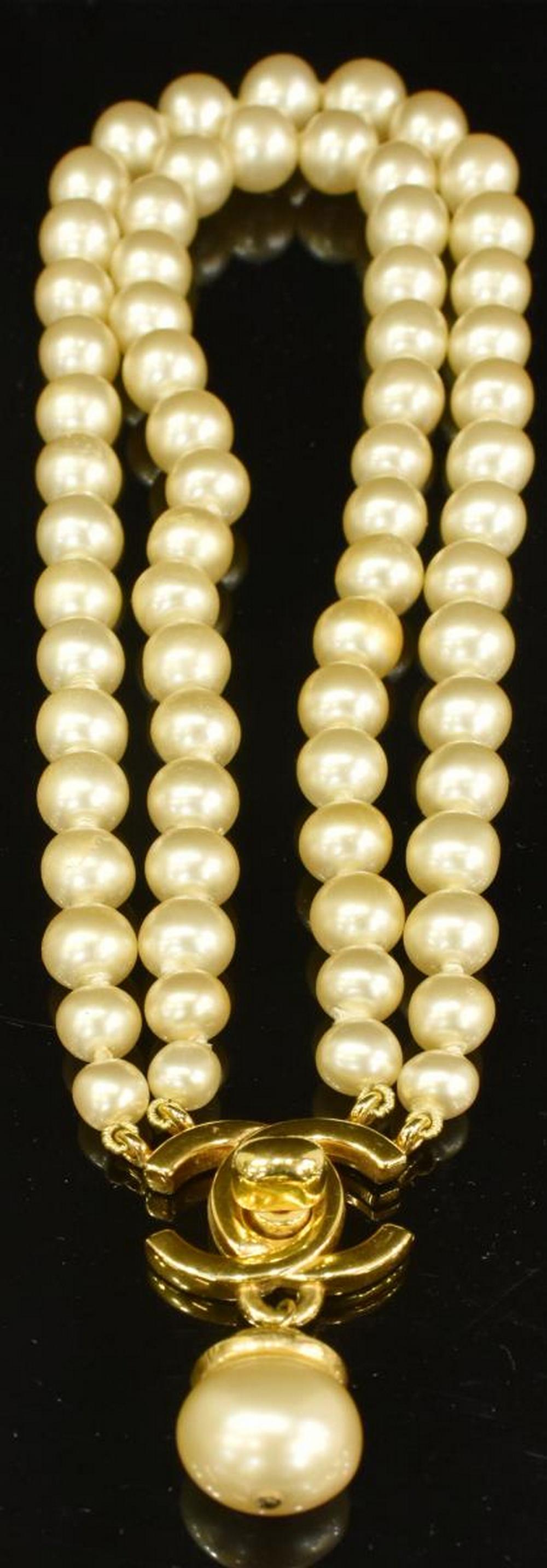 VINTAGE CHANEL DOUBLE STRAND FAUX PEARL NECKLACE (1 of 4)