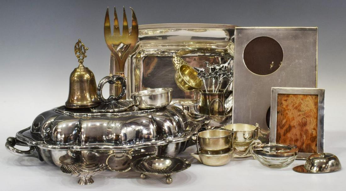 (LOT) COLLECTION OF SILVER PLATE TABLEWARE (1 of 4)