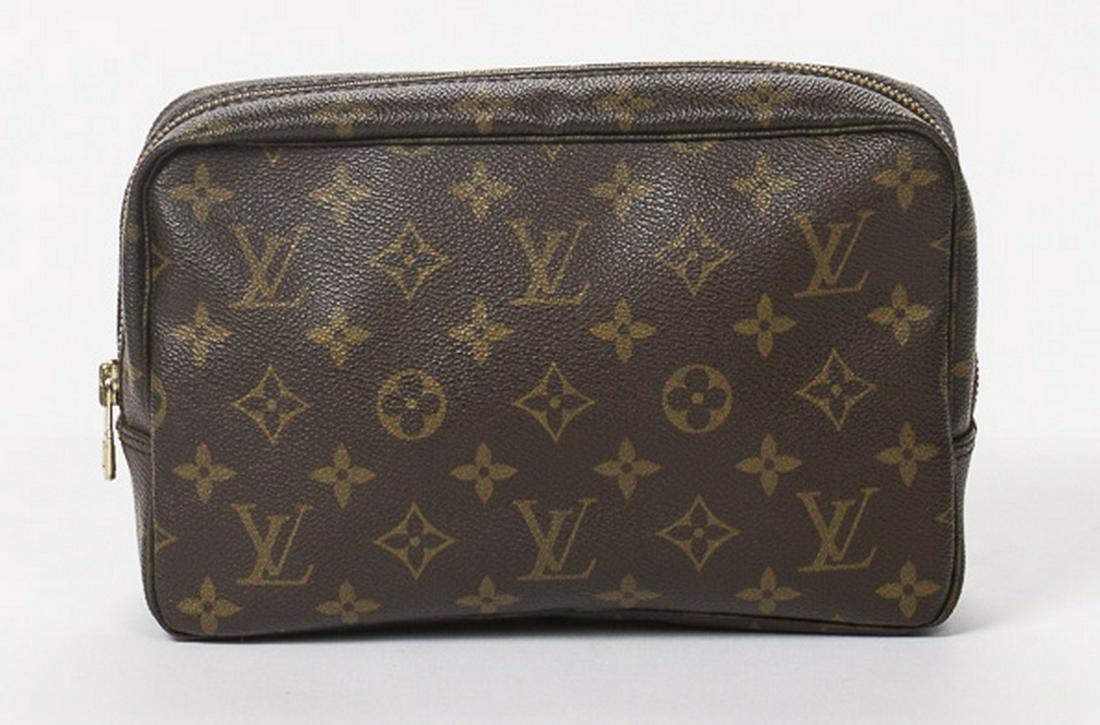 LOUIS VUITTON MONOGRAM CANVAS TOILETRY POUCH (1 of 3)