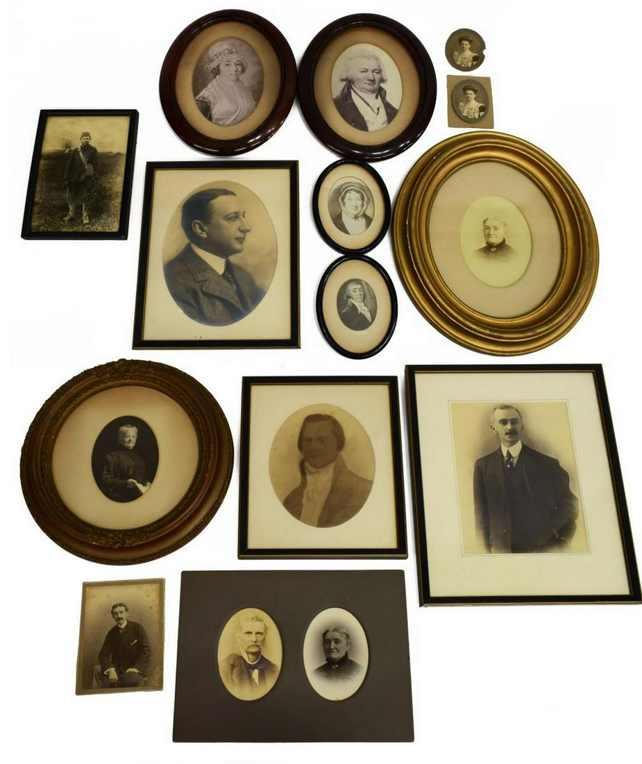 LOT) COLLECTION OF ANTIQUE/VINTAGE PHOTOS & PRINTS (1 of 6)