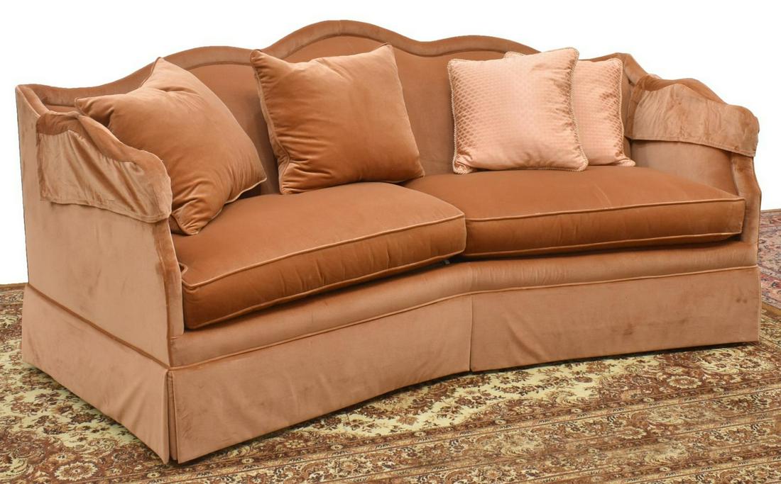 SHERRILL FURNITURE CURVED UPHOLSTERED SOFA (1 of 4)