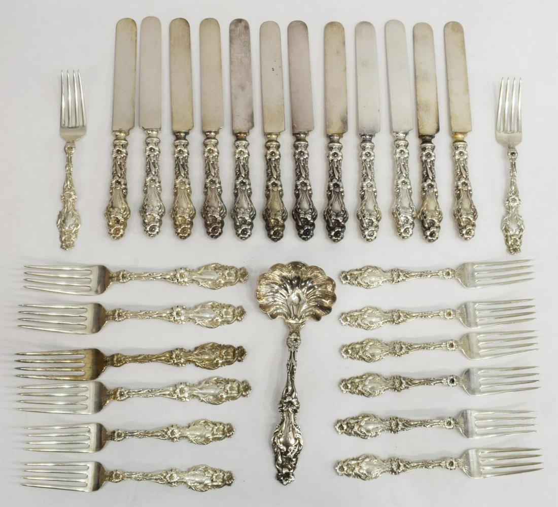 (27) ART NOUVEAU WHITING 'LILY' STERLING FLATWARE (1 of 4)