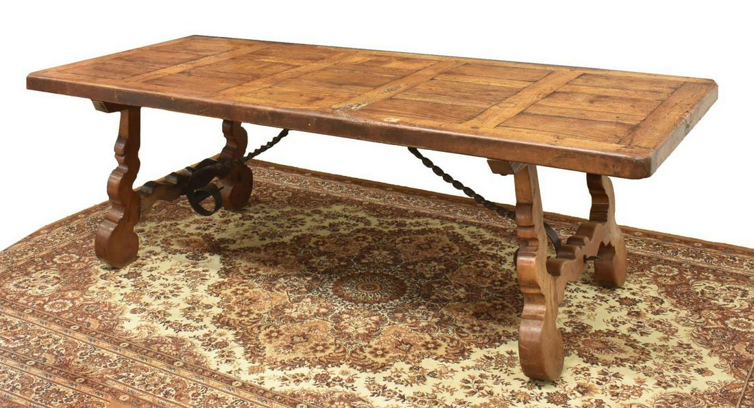 EXCEPTIONAL LARGE BAROQUE STYLE OAK DINING TABLE (1 of 5)