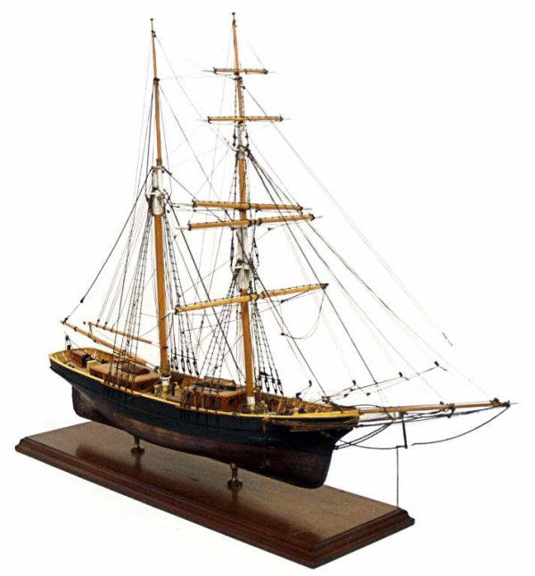DETAILED WOOD MODEL CLIPPER SHIP "NEWSBOY" 1854: Detailed wooden model of a clipper ship "Newsboy", believed to be based upon the ship of the same name launched at Thomaston, Maine in 1854 for Frederic Cunningham, 24"h, 32"w, 7"d, 7lbs