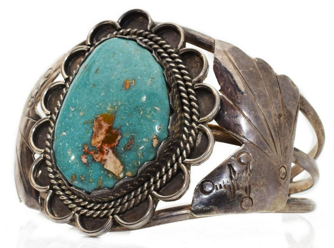 NATIVE AMERICAN SILVER & TURQUOISE CUFF BRACELET (1 of 4)