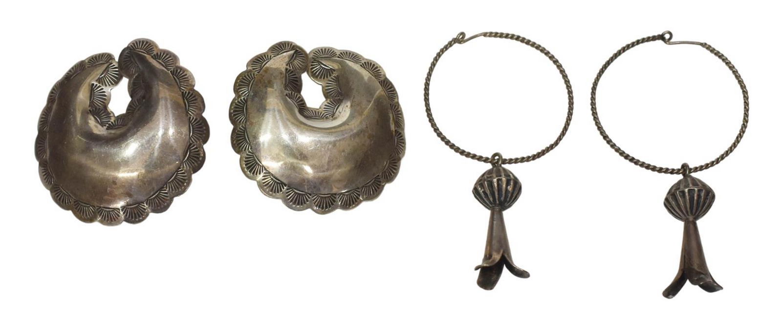 2 PR) NATIVE AMERICAN SQUASH BLOSSOM HOOP EARRINGS (1 of 4)