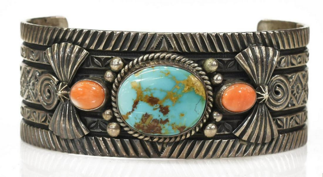 SOUTHWEST STERLING TURQUOISE & OYSTER CUFF (1 of 5)