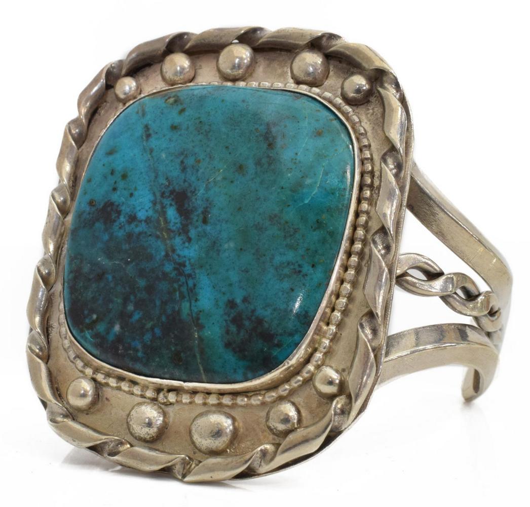 NATIVE AMERICAN SILVER & BLUE STONE CUFF BRACELET (1 of 5)