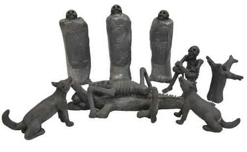 (8) CARLOMAGNO MARTINEZ BLACK CLAY SCULPTURES: (lot of 8) Barro negro (black clay) pottery sculptures, Carlomagno Pedro Martinez (Oaxaca, Mexico, b. 1965), of varied size and form, comprising: (1) alligator and skeleton, (2) seated coyotes, (3) ro