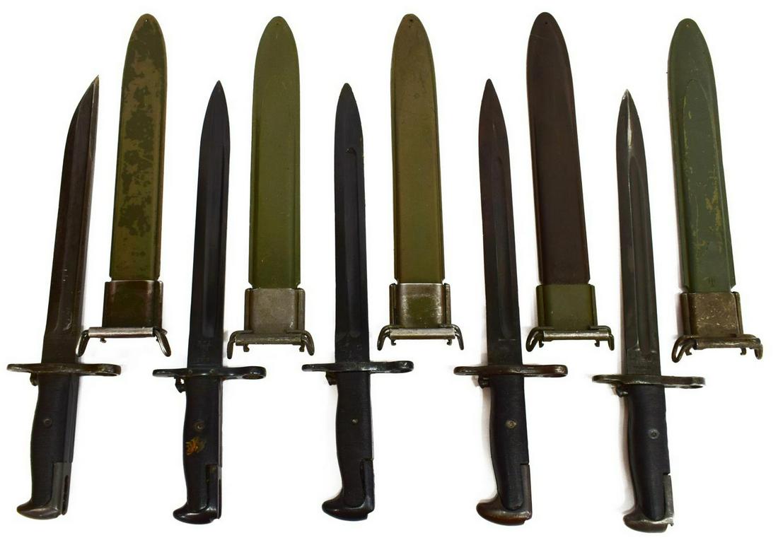 5) US WWII M1 BAYONETS & SCABBARDS, VARIOUS MAKERS: (lot of 5) Military bayonets, all in very good condition with 9.75"-10" blades, push button scabbard release, black resin grips, M7 marked or style scabbards: (1) U.S. 1905/M1 bayonet by Rock Island A