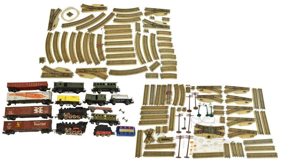 MARKLIN TRAIN SET LOCOMOTIVES, CARS, TRACK, 1960s: Marklin train set, including: Cars: (1) Locomotive, #3031; (2) Locomotive #3003 with matching tender; (3) box cars, New Haven 39852, Santa Fe 12846, Western Pacific 20315; (1) Jamaica box car 327154;