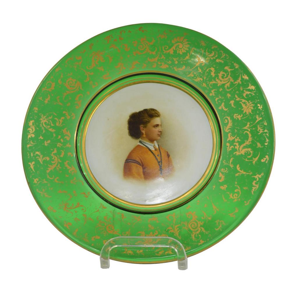 BOHEMIAN MOSER (ATTRIB) GREEN GILT PORTRAIT PLATE (1 of 2)