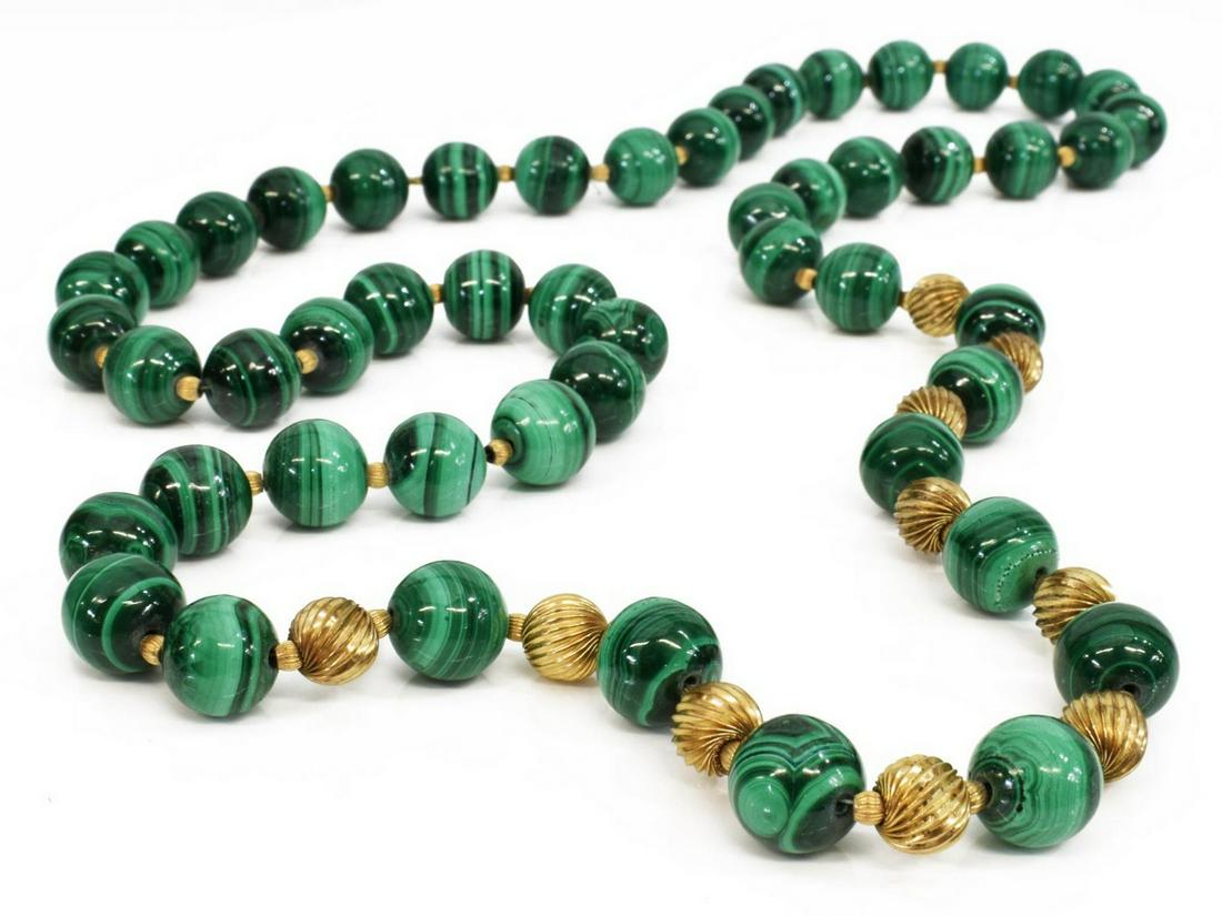 ESTATE MALACHITE BEADED NECKLACE (1 of 2)