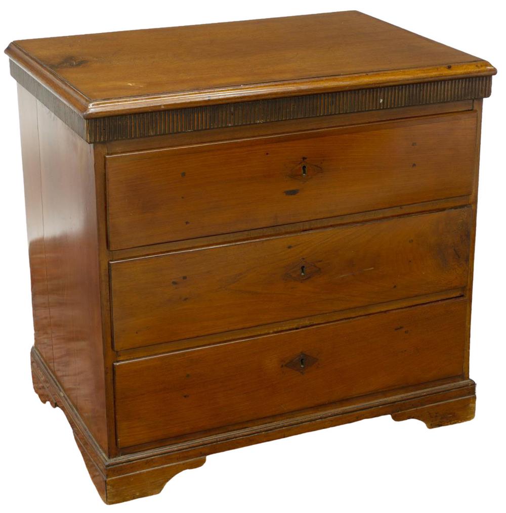 CONTINENTAL FRUITWOOD CHEST OF DRAWERS (1 of 4)