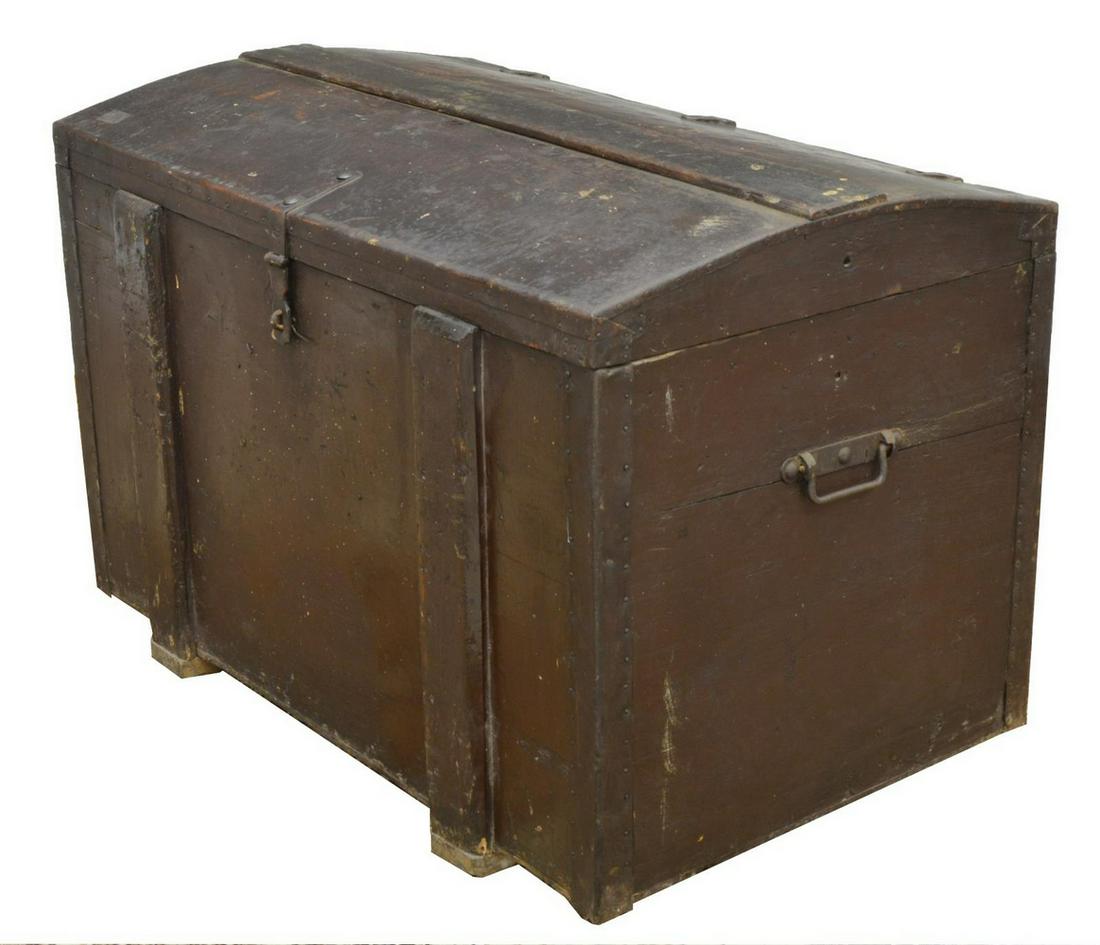 ANTIQUE DOME-TOP TRAVEL TRUNK (1 of 4)