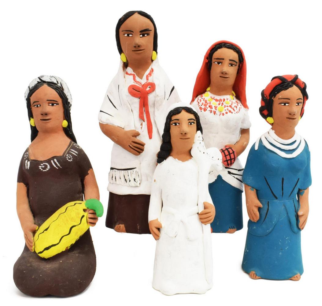 (5) JOSEFINA AGUILAR OAXACA MEXICO POTTERY MUNECAS: (lot of 5) Folk art pottery munecas, Josefina Aguilar (Ocotlan de Morelos, Oaxaca, Mexico, b.1945), highlights include: (1) angel in white robes, (1) kneeling woman with gourd, (1) Santa Maria; larges