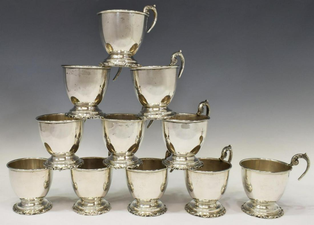 (11) JUVENTO LOPEZ REYES MEX STERLING PUNCH CUPS (1 of 4)
