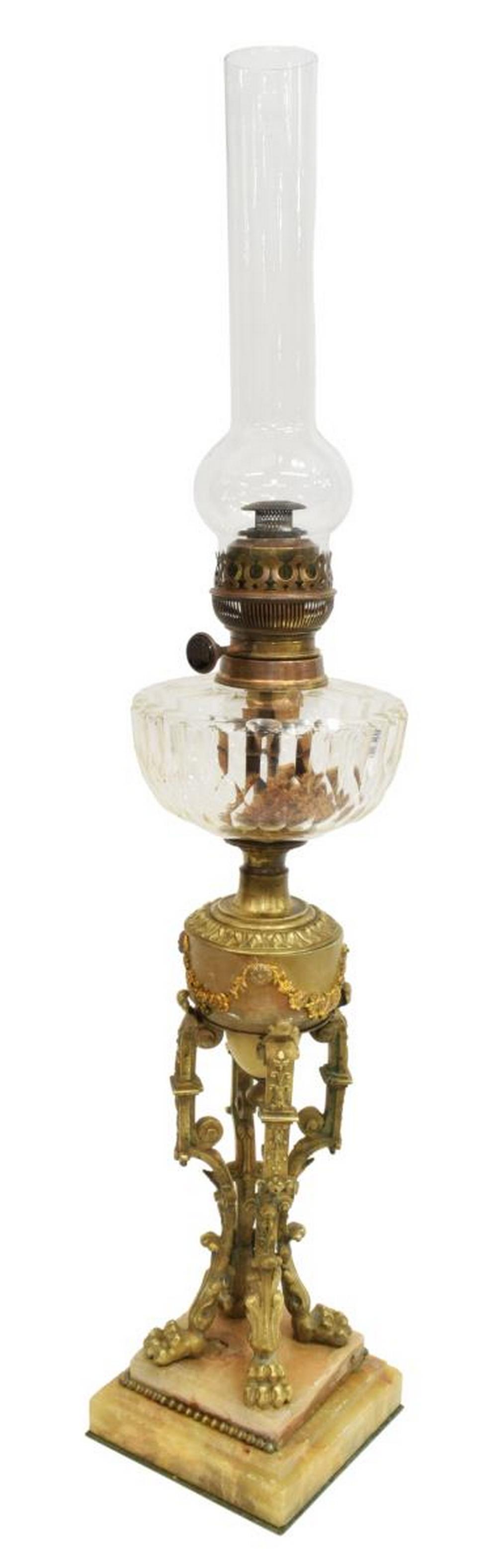 ANTIQUE GILT METAL PAW FOOT & GLASS BANQUET LAMP (1 of 4)