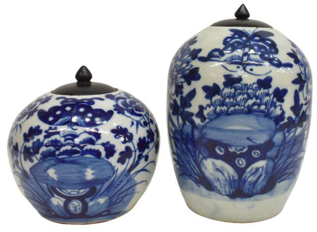 (2) CHINESE BLUE & WHITE PORCELAIN MELON JARS (1 of 5)