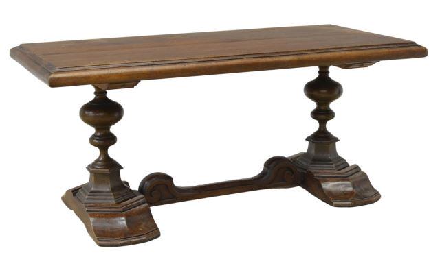ITALIAN BAROQUE STYLE WALNUT COFFEE TABLE (1 of 3)
