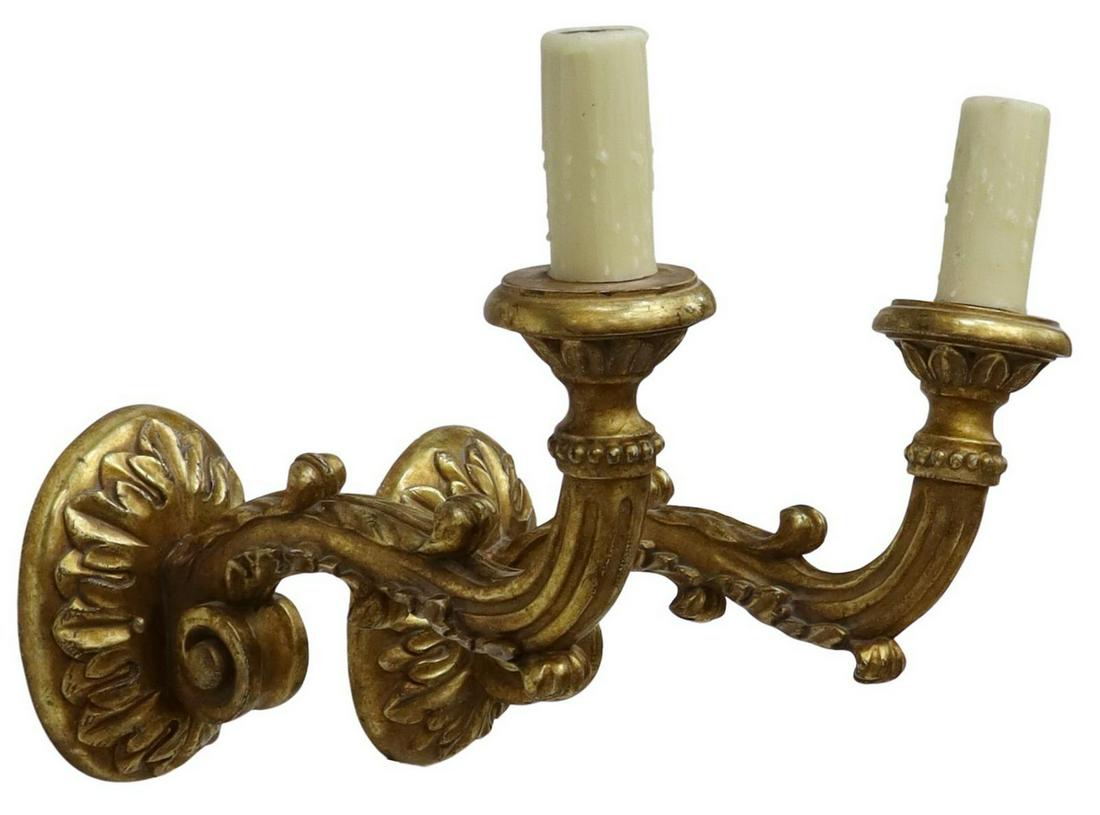 (2) CARVED GILTWOOD SINGLE-LIGHT WALL SCONCES (1 of 2)