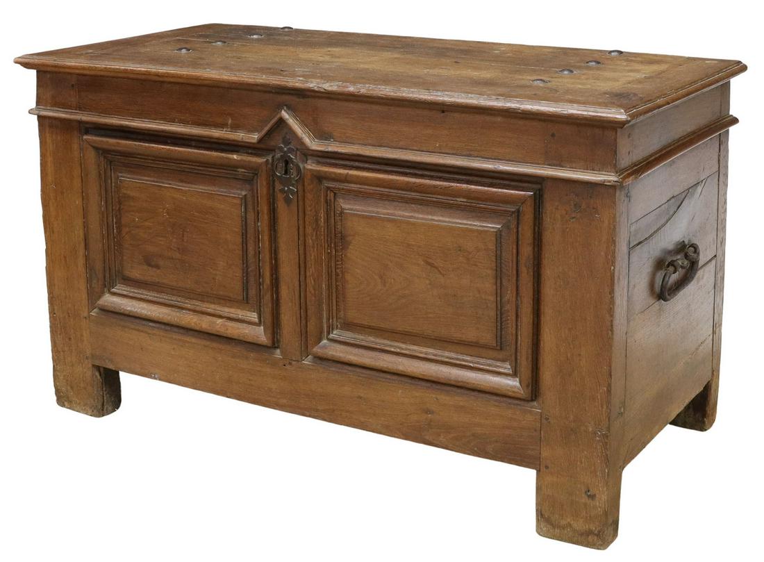 FRENCH PROVINCIAL OAK COFFER STORAGE TRUNK (1 of 5)