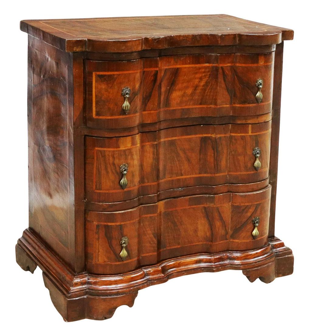 ITALIAN BURLED WALNUT THREE-DRAWER COMMODE (1 of 4)