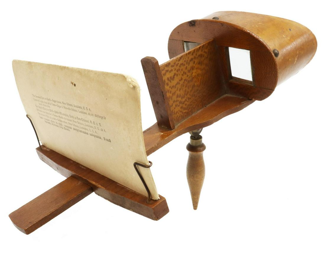 (2) STEREOSCOPE VIEWER & NEW ORLEANS STEREO CARD (1 of 6)