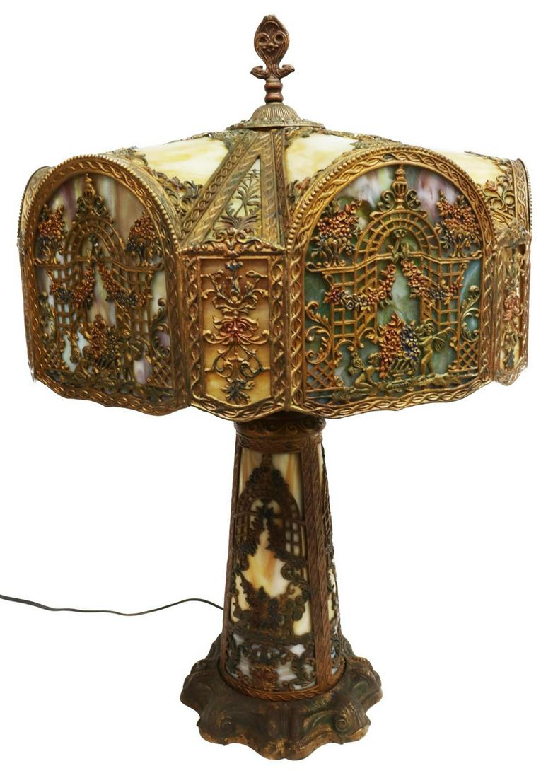 NORTHWEST ART SHADE PANELED SLAG GLASS TABLE LAMP (1 of 3)