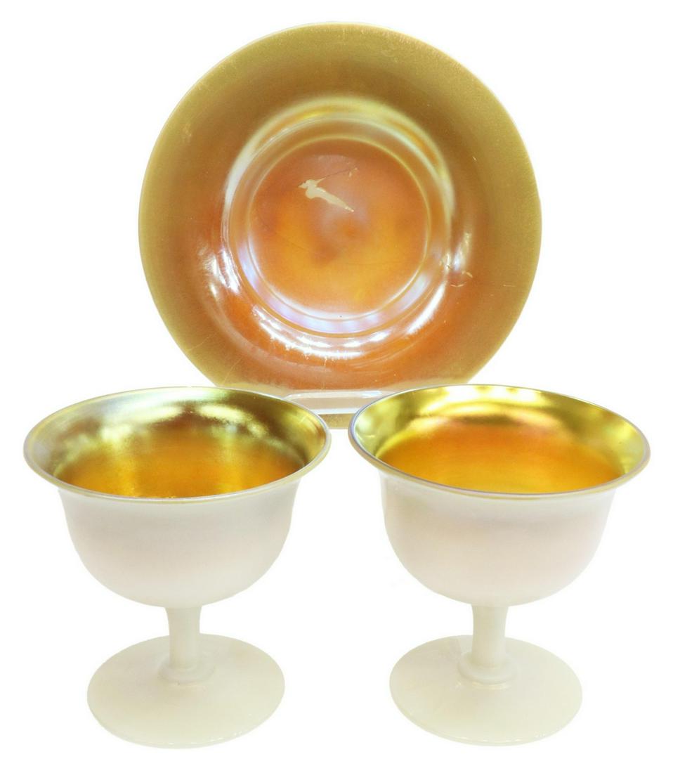 3) STEUBEN GOLD CALCITE 2680 SHERBETS & UNDERPLATE: (lot of 3) Steuben art glass sherbets and underplate, shape number 2680, designed by Frederick Carder (English, 1863-1963), early 20th c., calcite lined with gold aurene, unmarked, including: (2) sher