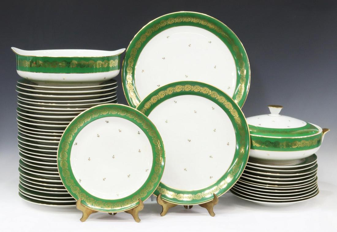 (46) FRENCH LIMOGES PORCELAIN PARTIAL SERVICE: (lot of 46) French Limoges porcelain partial dinner service, Porcelaine d'Art, 20th c., having apple green border with gilt floral chains, comprising: (30) dinner plates, approx 10"diam, (6) salad pla
