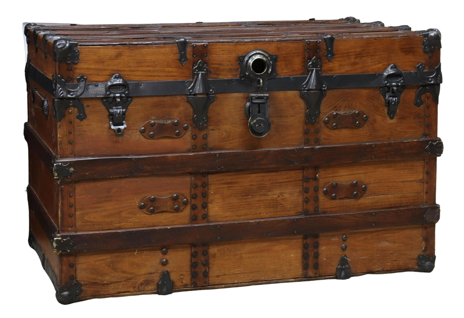 AMERICAN OAK-BOUND PINE TRAVEL STEAMER TRUNK: American oak-bound pine travel trunk, early 20th c., fitted with wood banding, strap holds, two latches and lock, having leather side handles, hinge top opening to fabric-lined interior, restorations,