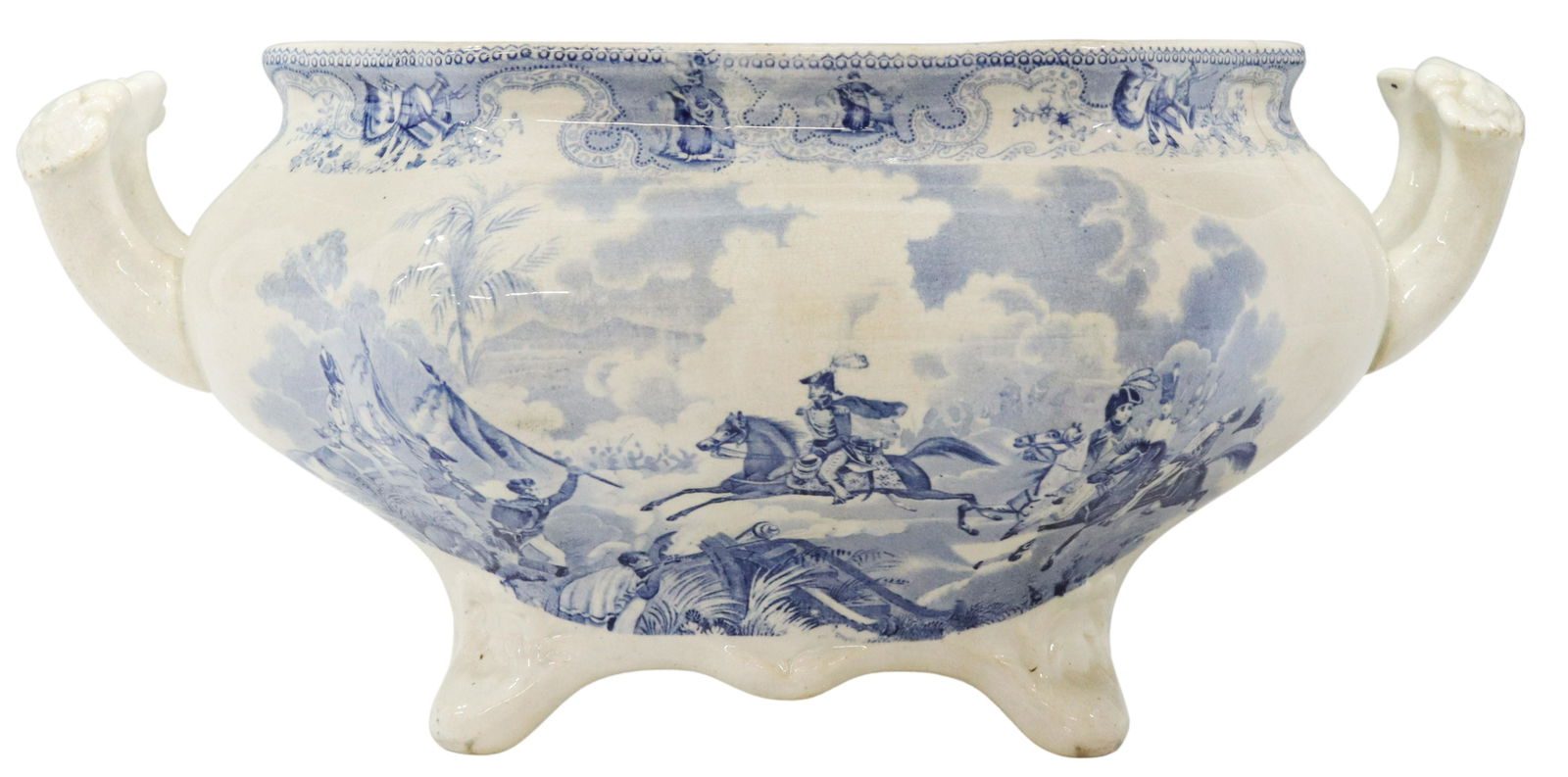 HISTORICAL STAFFORDSHIRE TEXIAN CAMPAIGNE TUREEN: Scarce English Staffordshire soup tureen, in the "Texian Campaigne" pattern, James Beech, mid 19th c., blue transfer printed decoration, depicting the Battle of Resaca de la Palma, marked underfoot, l