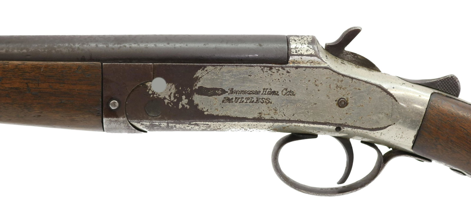 VIRGINIA TENNESSEE HARDWARE 12 GAUGE SHOTGUN: Virginia-Tennessee Hdwe Cols Faultless by W.H. Davenport Arms Co. shotgun, 12 gauge, top break, single shot 32" barrel, chrome loss at receiver, SN 26XXX Start Price: $50.00