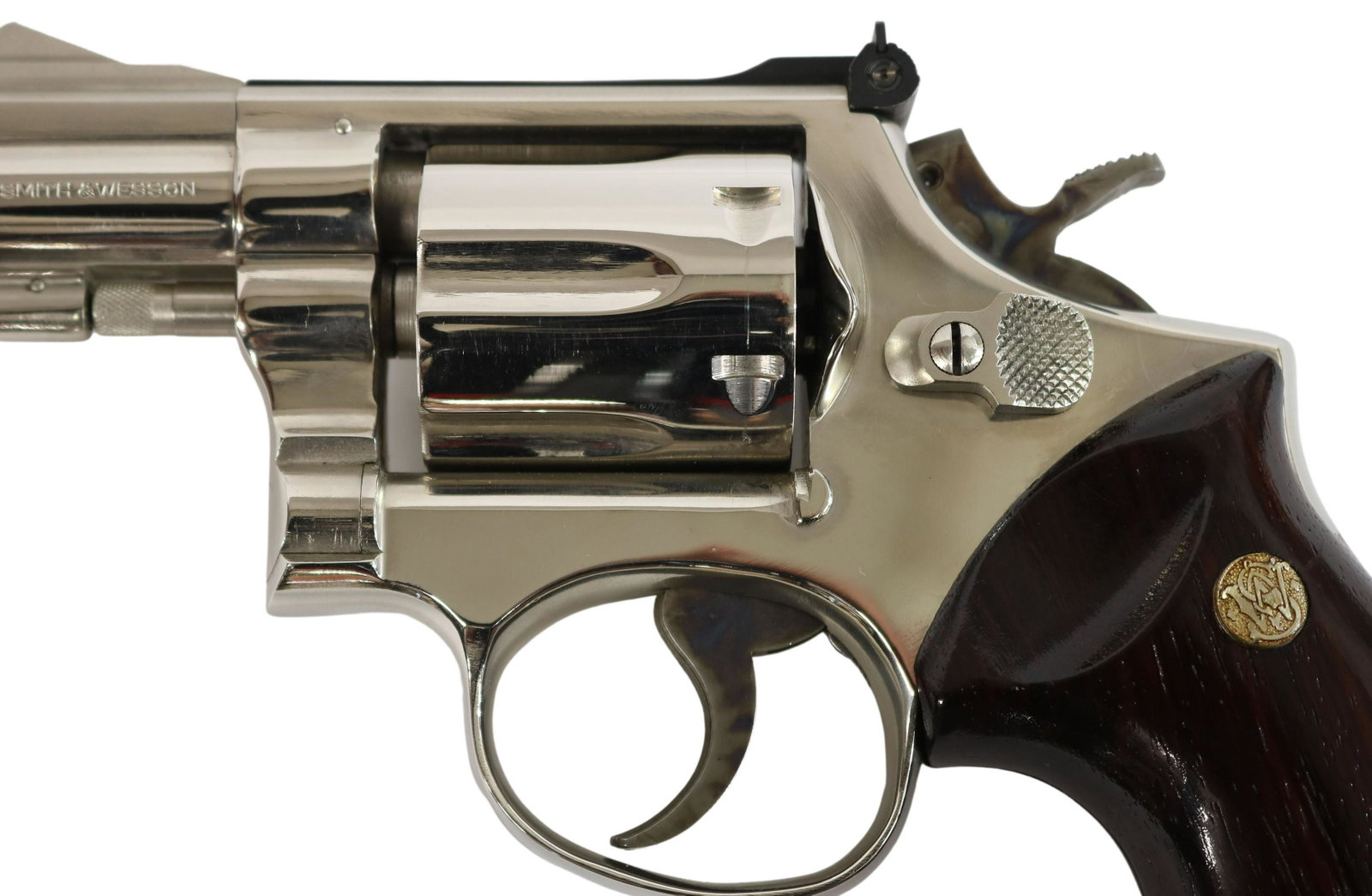 SMITH & WESSON M15-3 REVOLVER, .38CAL, 2" BARREL: Smith & Wesson Model 15-3 double action revolver, .38SPL caliber, 2"barrel, six round swing out cylinder, S&W wood grips, nickel finish, appears in 98% condition with slight dragline at cylinder, SN 5