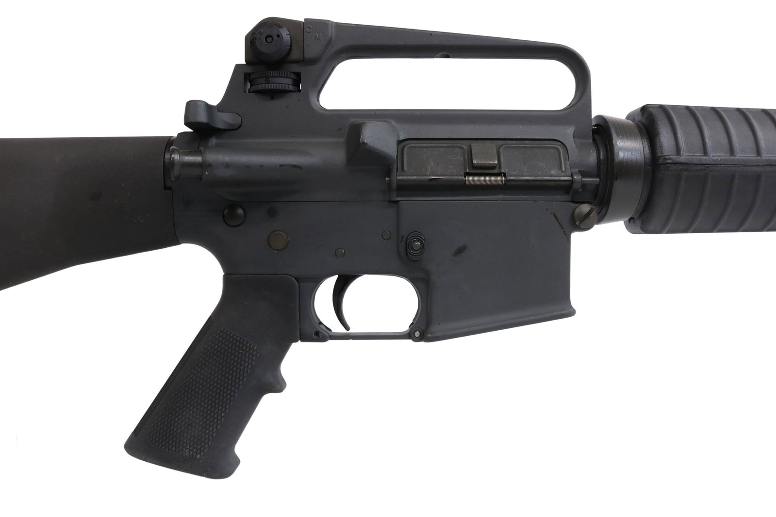 COLT SPORTER MATCH H-BAR .223 CAL RIFLE: Colt Sporter Target rifle, appears as unfired, semi-automatic, .223 caliber, 20" barrel with flash hider/compensator, adjustable rear sight, carry handle, pistol grip, composition stock, butt storage 