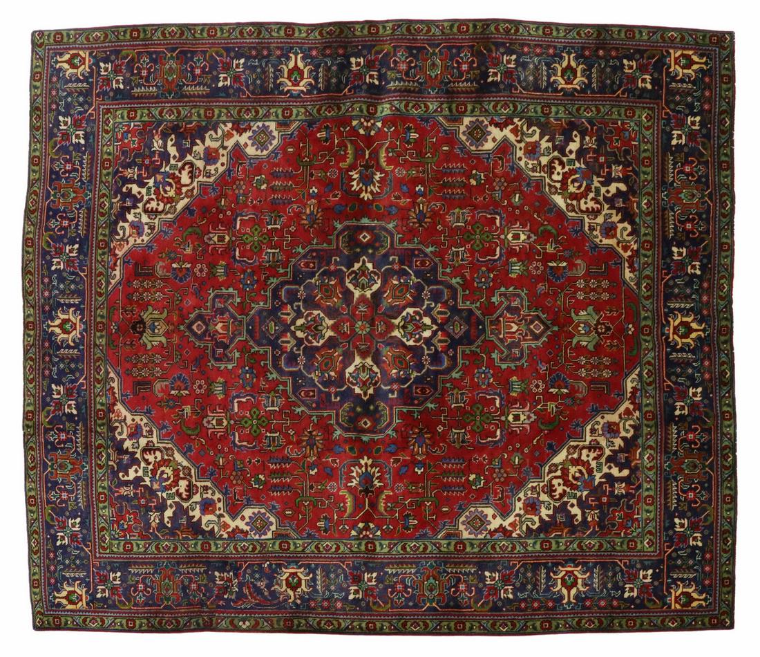 HAND-TIED PERSIAN TABRIZ RUG, 9'5" X 7'9" (1 of 3)