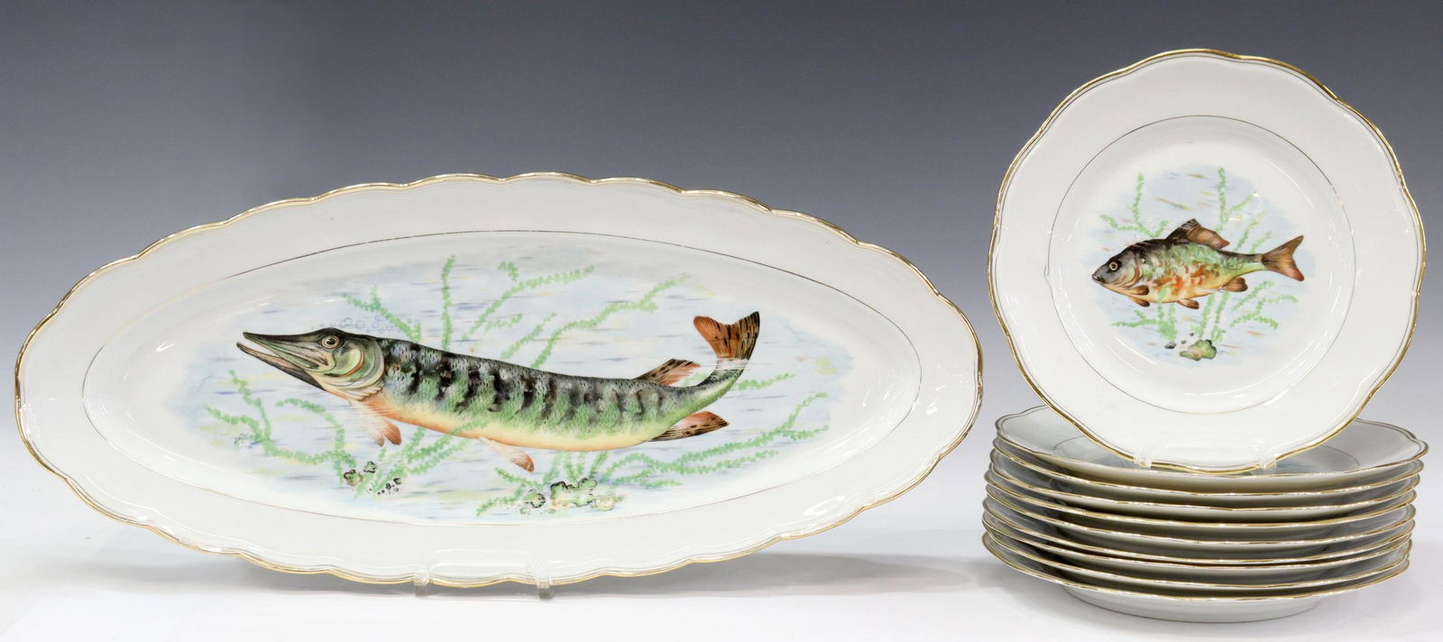 (11) FRENCH PORCELAIN FISH SEAFOOD SERVICE (1 of 4)