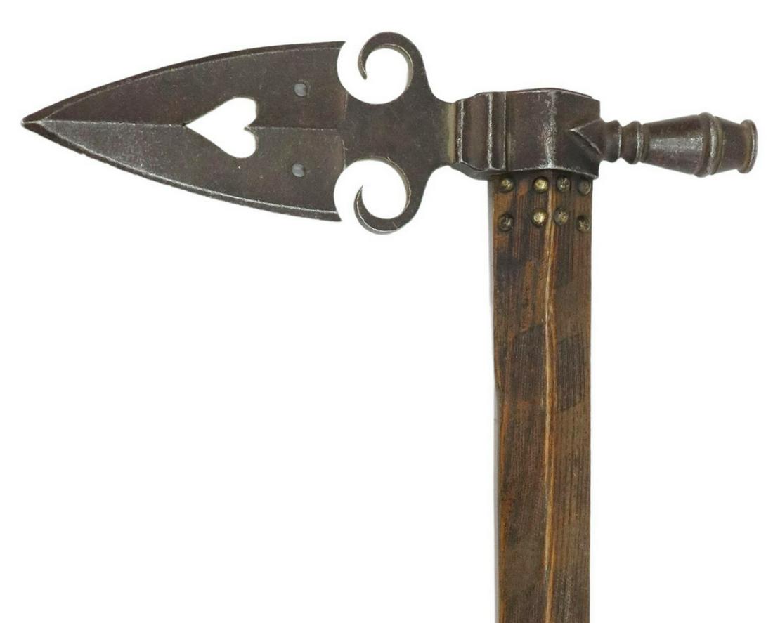 PLAINS STYLE PIPE TOMAHAWK (1 of 4)