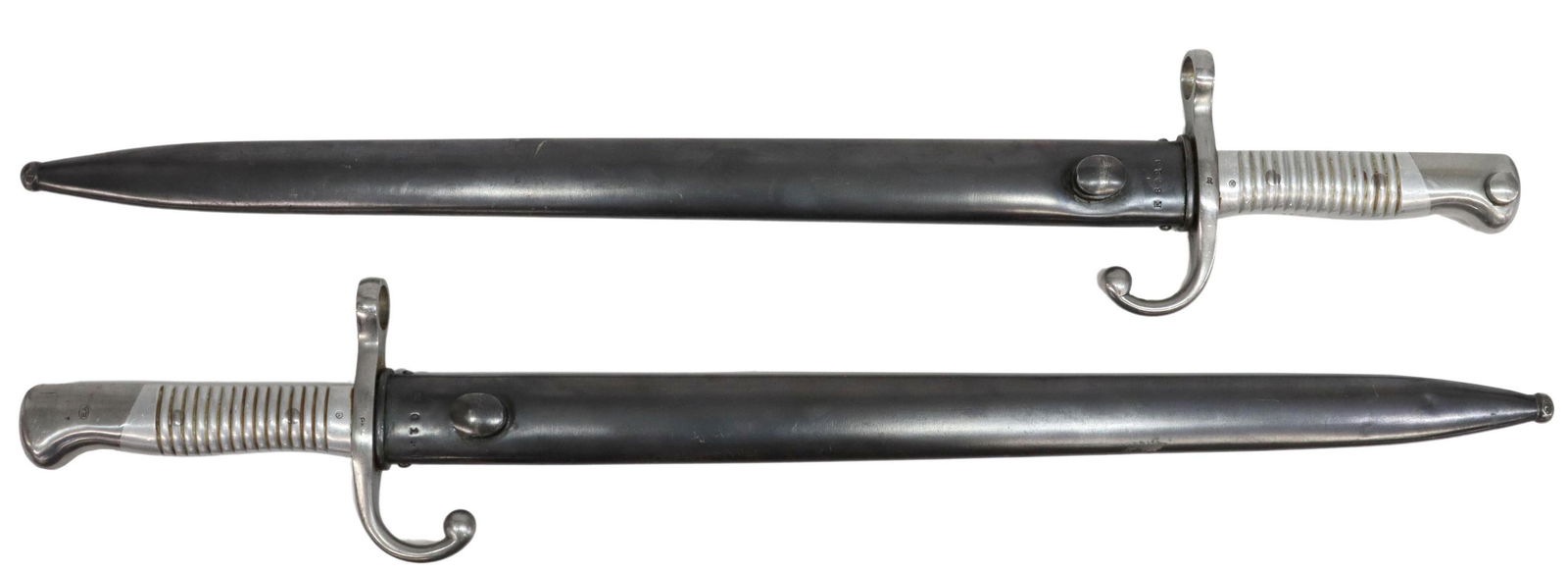 (2) ARGENTINA MODEL 1891 GERMAN MADE BAYONETS (1 of 4)