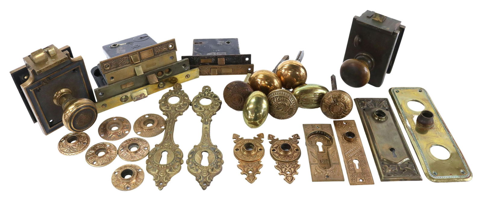 (LOT) VINTAGE ARCHITECTURAL DOORKNOBS & LOCKPLATES (1 of 6)