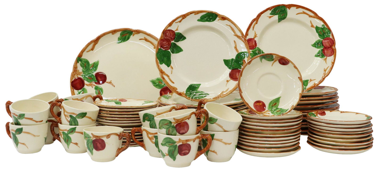 (76) FRANCISCAN 'APPLE' PATTERN DINNER SERVICE (1 of 7)