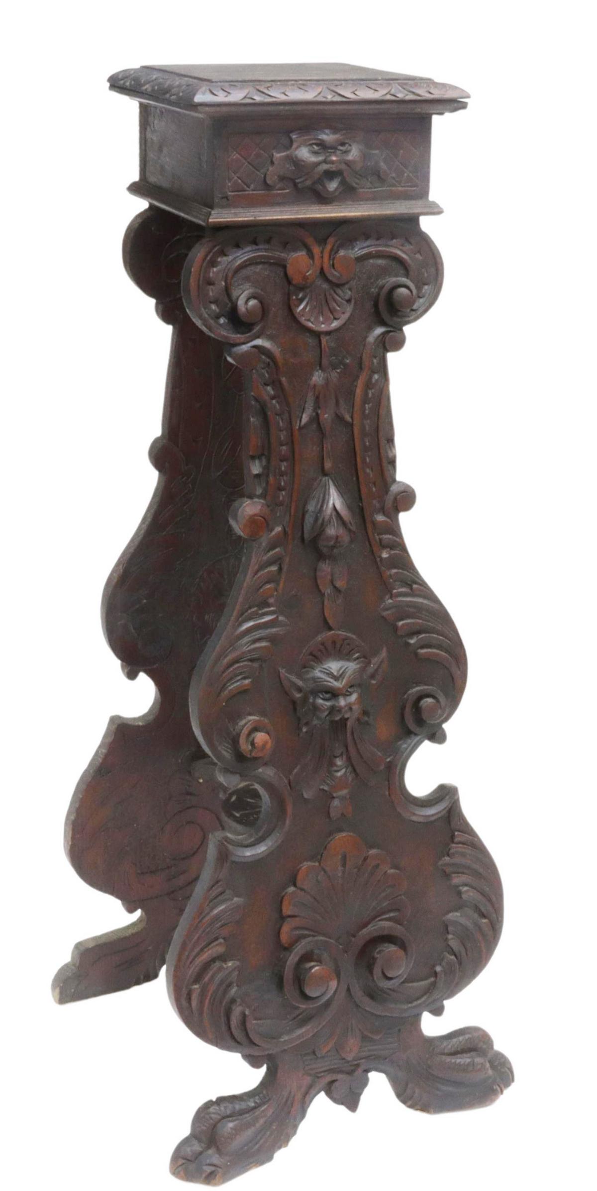 ITALIAN RENAISSANCE REVIVAL STYLE CARVED STAND (1 of 4)