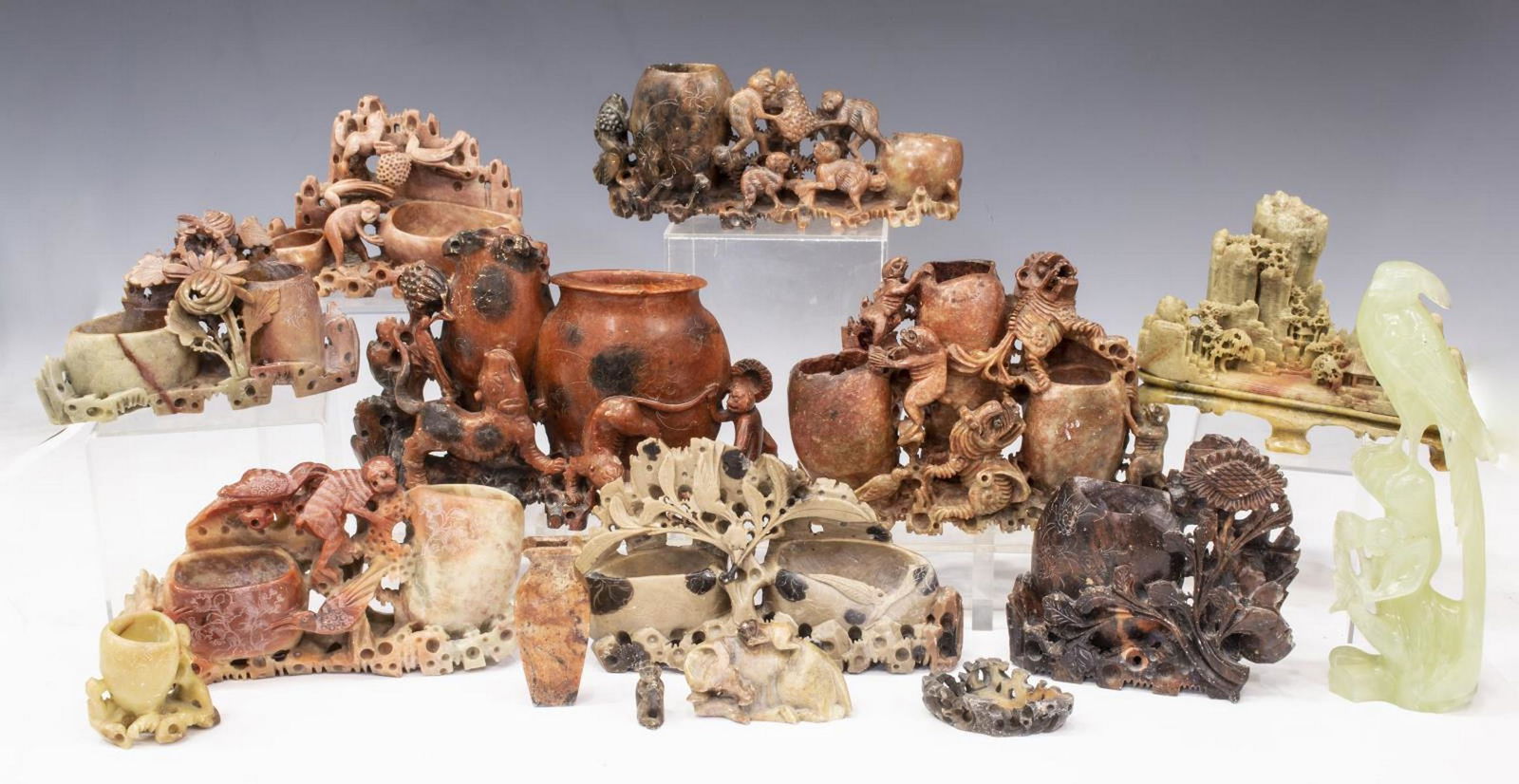 (LOT) COLLECTION CHINESE SOAPSTONE BRUSH POTS (1 of 7)