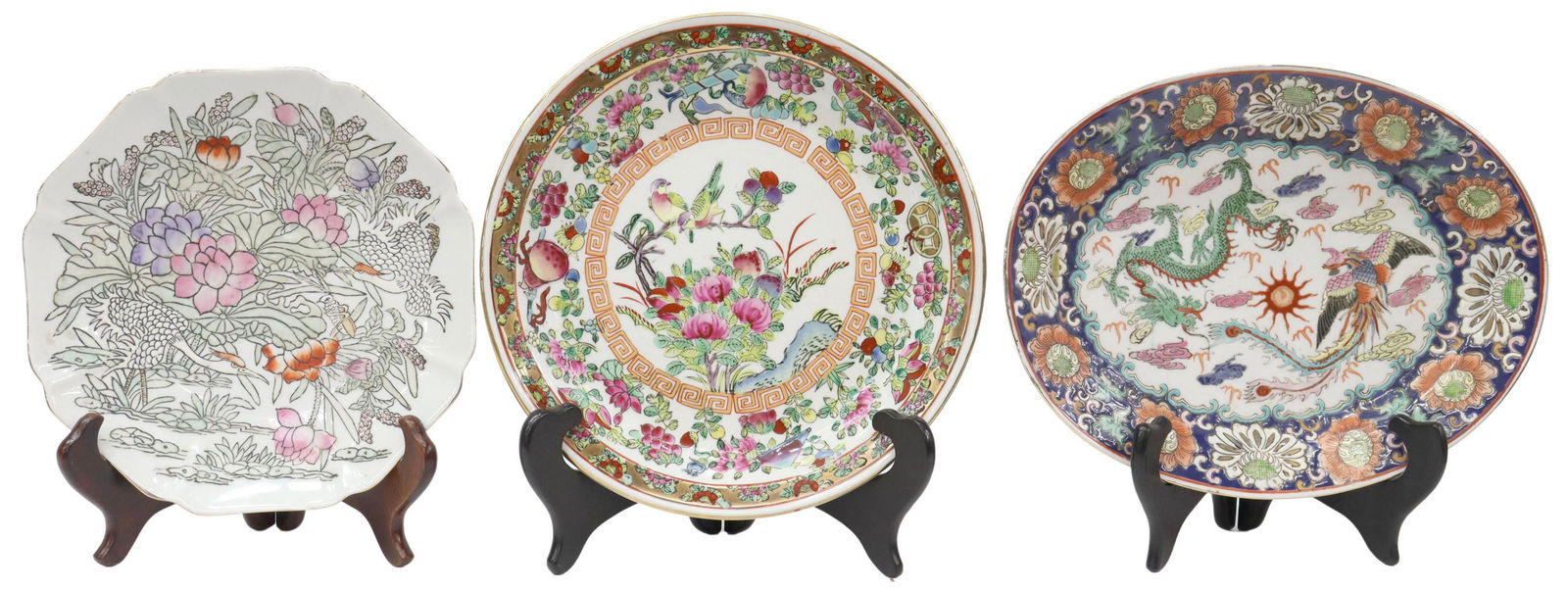 (3) CHINESE DECORATIVE PORCELAIN PLATE GROUP (1 of 7)