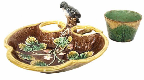 GEORGE JONES STYLE MAJOLICA TRAY, ETRUSCAN BOWL: (lot of 2) Majolica earthenware pieces comprising: a lobed serving tray in the manner of George Jones, polychrome decorated with blossoming strawberry vines, a bird perched on a tree surmounting two o