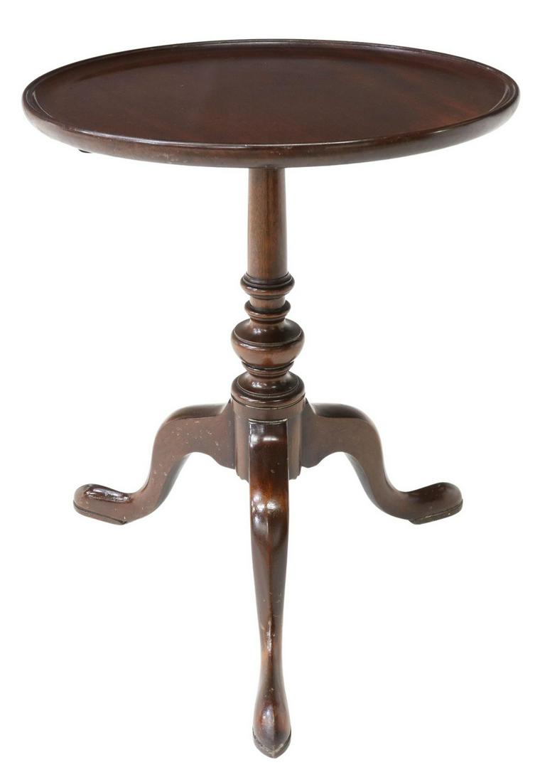 ENGLISH QUEEN ANNE STYLE MAHOGANY SIDE TABLE (1 of 3)